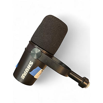 Used Shure MV7X Dynamic Microphone