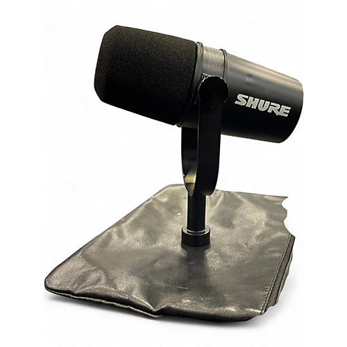 Used Shure MV7X Dynamic Microphone