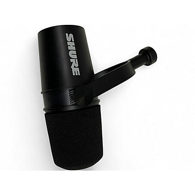 Used Shure MV7X Dynamic Microphone