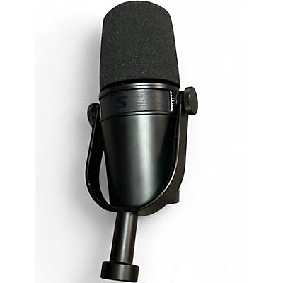 Used Shure MV7X Dynamic Microphone