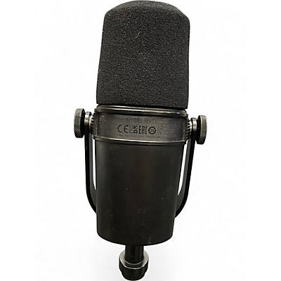 Used Shure MV7x Dynamic Microphone