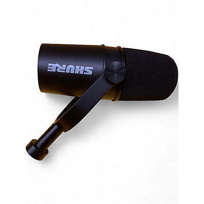 Used Shure mv7x Dynamic Microphone