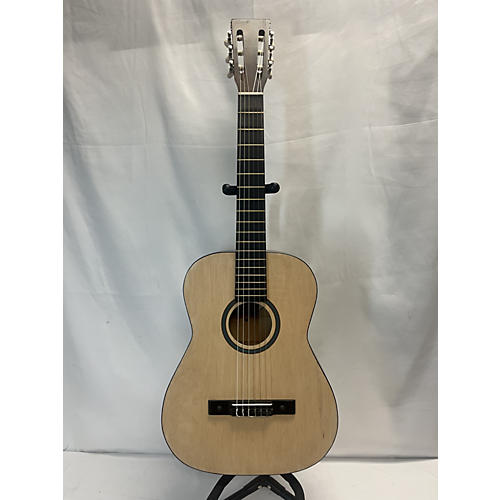 Silvertone Used Silvertone 57-660 Natural Classical Acoustic Guitar Natural