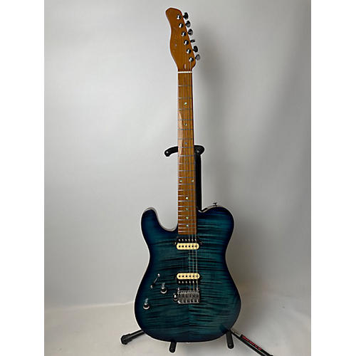 Sire Used Sire T7 Larry Carlton Trans Blue Electric Guitar Trans Blue