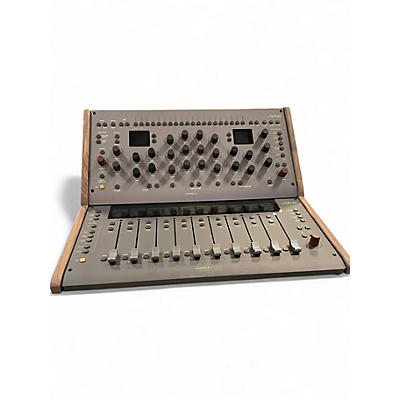 Used Softube CONSOLE 1 CHANNEL AND FADER MKIII WITH STAND (SOFTWARE REQUIRED) Control Surface