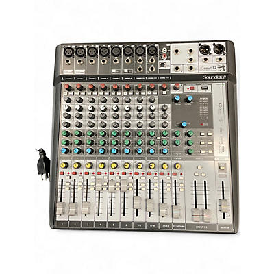 Used Soundcraft SIGNITURE 12  Powered Mixer