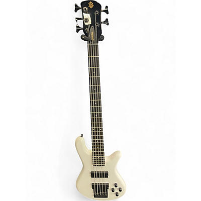 Spector Used Spector Performer 5 Alpine White Electric Bass Guitar