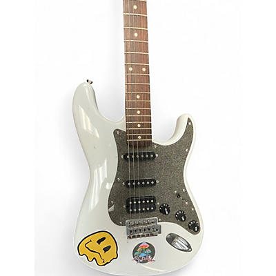 Used Squier AFFINITY STRAT HSS White Solid Body Electric Guitar