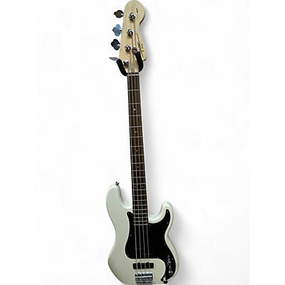 Squier Used Squier Affinity Precision Bass Olympic White Electric Bass Guitar