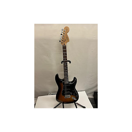 Squier Used Squier Affinity Stratocaster 2 Tone Sunburst Solid Body Electric Guitar 2 Tone Sunburst