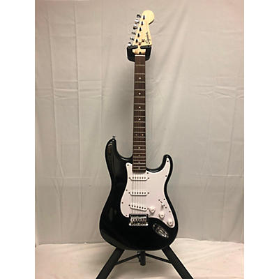 Squier Used Squier Affinity Stratocaster Black Solid Body Electric Guitar