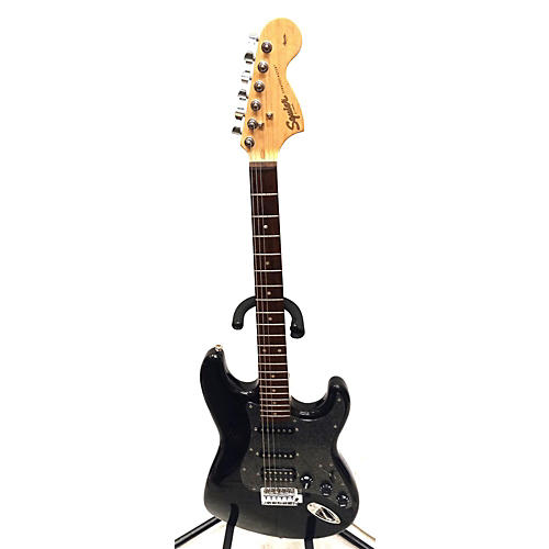 Squier Used Squier Affinity Stratocaster Black Sparkle Solid Body Electric Guitar Black Sparkle