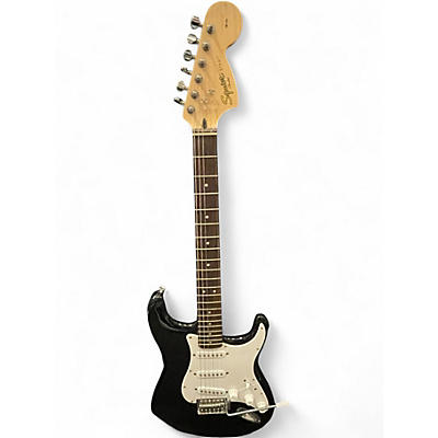 Used Squier Affinity Stratocaster Black and White Solid Body Electric Guitar
