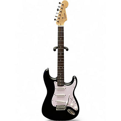 Used Squier Affinity Stratocaster Flat Black Solid Body Electric Guitar
