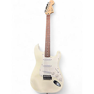 Used Squier Affinity Stratocaster Olympic White Solid Body Electric Guitar