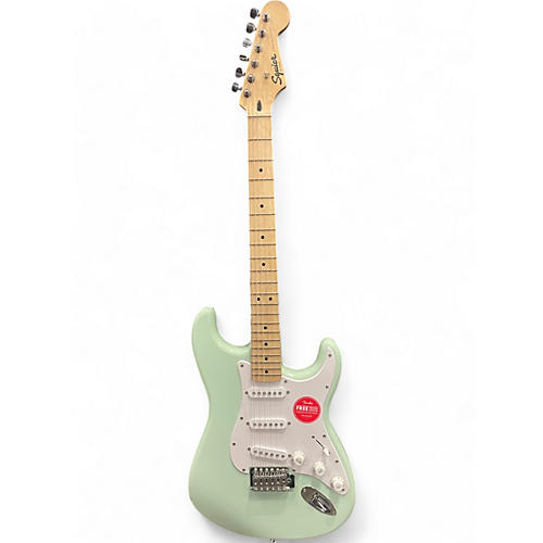 Squier Used Squier Affinity Stratocaster Surf Green Solid Body Electric Guitar Surf Green