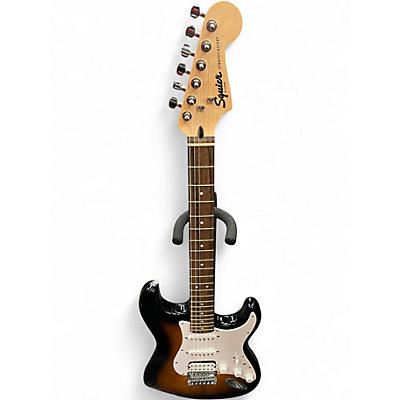 ギター Squier by Fender Bullet Stratocaster Squier Bullet Stratocaster Hardtail Electric Guitar, Laurel FB