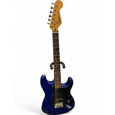 Squier Bullet Strat with Tremolo Arctic White | Guitar Center