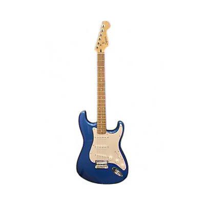 Squier Used Squier Bullet Stratocaster Lake Placid Blue Solid Body Electric Guitar