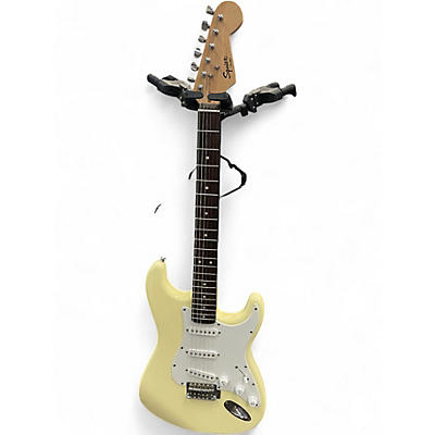 Used Squier Bullet Stratocaster Olympic White Solid Body Electric Guitar