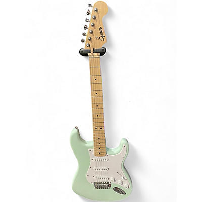 ギター Squier Affinity Stratocaster BULLET Fender Squier Strat Review: Affinity, Bullet, Contemporary