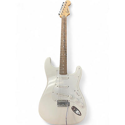 Used Squier Bullet Stratocaster White Solid Body Electric Guitar