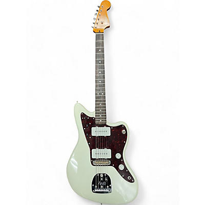 Squier Used Squier Classic Vibe 60s Jazzmaster Olympic White Solid Body Electric Guitar