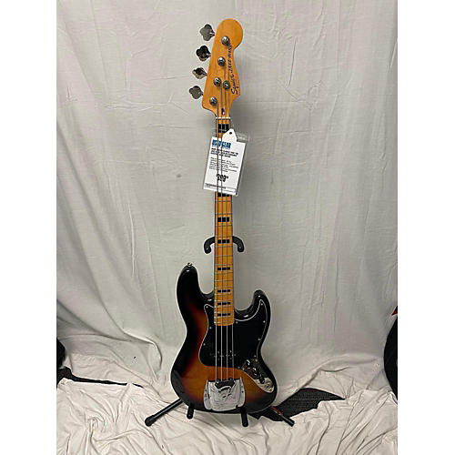 Squier Used Squier Classic Vibe 70s Jazz Bass 3 Color Sunburst Electric Bass Guitar 3 Color Sunburst