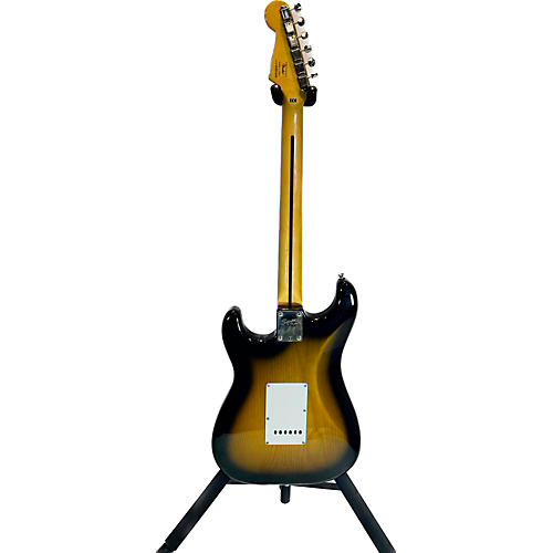 Squier Used Squier Classic Vibe Stratocaster 2 Color Sunburst Solid Body Electric Guitar 2 Color Sunburst