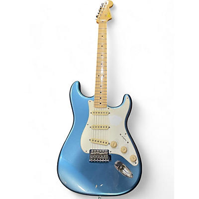 Squier Used Squier Classic Vibe Stratocaster Ice Blue Metallic Solid Body Electric Guitar