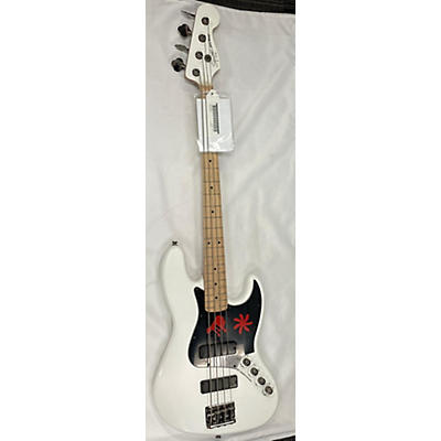 Squier Used Squier Contemporary Jazz Bass Guitar White Electric Bass Guitar