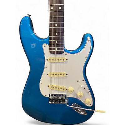 Used Squier E SERIES STRATOCASTER OCEAN TURQUOISE Solid Body Electric Guitar