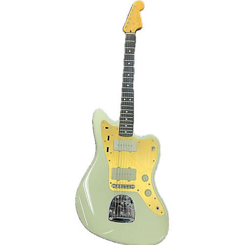 Squier Used Squier J Mascis Jazzmaster Alpine White Solid Body Electric Guitar Alpine White