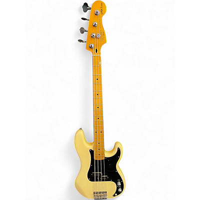 Used Squier Matt Freeman Signature Precision Bass White Electric Bass Guitar