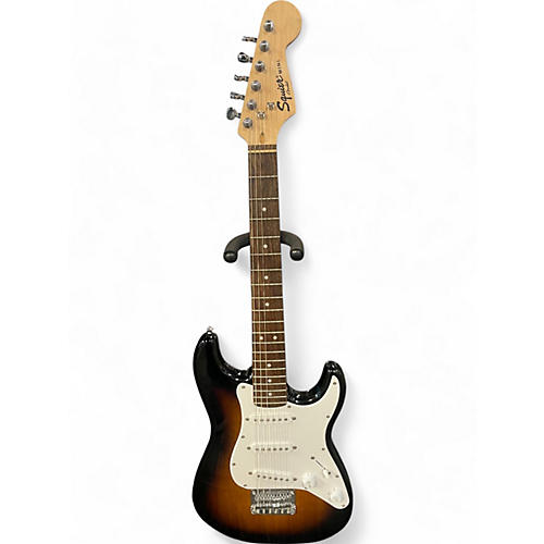 Squier Used Squier Mini Affinity Stratocaster 2 Tone Sunburst Electric Guitar 2 Tone Sunburst