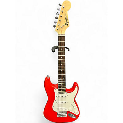 Used Squier Mini Affinity Stratocaster Candy Apple Red Electric Guitar