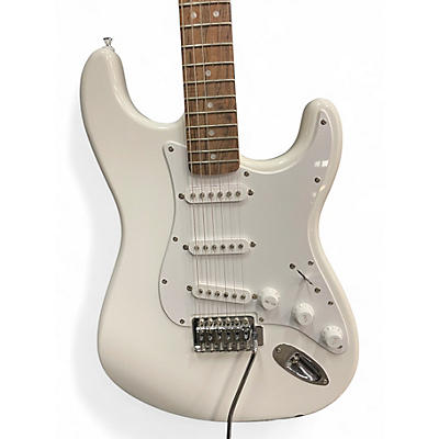 Used Squier SONIC STRATOCASTER Arctic White Solid Body Electric Guitar