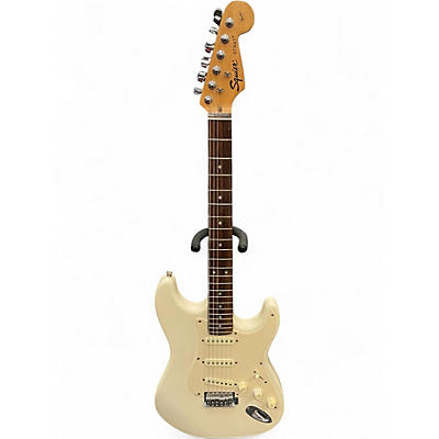 Used Squier STANDARD STRATOCASTER BULLET SERIES 1996 WHITE Solid Body Electric Guitar
