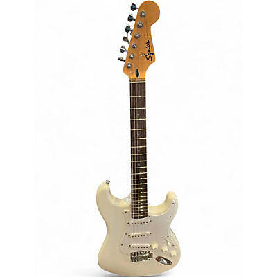 Used Squier Sonic Stratocaster Arctic White Solid Body Electric Guitar