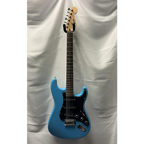 Squier Used Squier Sonic Stratocaster Blue Solid Body Electric Guitar Blue