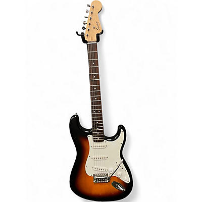 ギター Squier by Fender Stratocaster Standard Amazon.com: Fender Squier Stratocaster Electric Guitar Pack