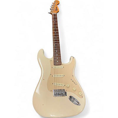 Used Squier Standard Stratocaster Alpine White Solid Body Electric Guitar