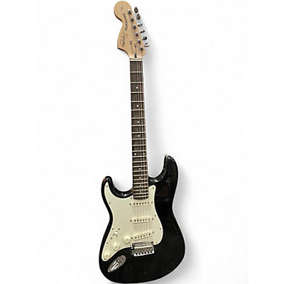 Squier Standard Stratocaster | Musician's Friend