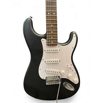 Squier Standard Stratocaster | Musician's Friend