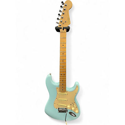 【全商品オープニング価格 特別価格】 Squier Standard Stratocaster | Musician's Friend ギター