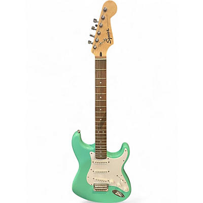 Squier Standard Stratocaster | Musician's Friend