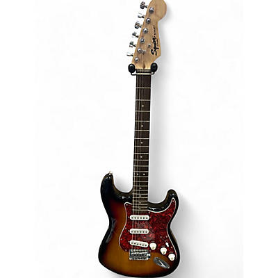 Squier Standard Stratocaster Electric Guitar Candy Apple Red