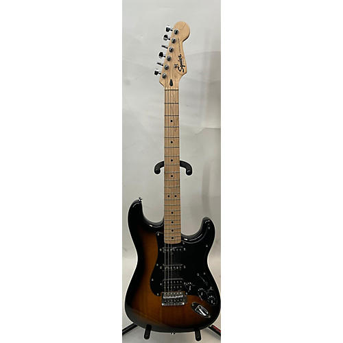 Squier Used Squier Stratocaster HSS 2 Color Sunburst Solid Body Electric Guitar 2 Color Sunburst