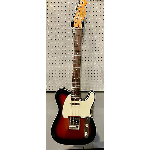 Squier Used Squier Telecaster Custom 2 Color Sunburst Solid Body Electric Guitar 2 Color Sunburst