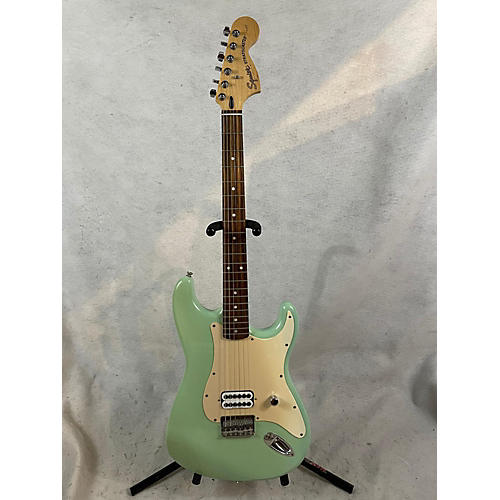 Squier Used Squier Tom Delonge Signature Stratocaster Mint Green Solid Body Electric Guitar Mint Green